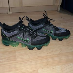 Excellent Pre-Loved Nike Vapormax